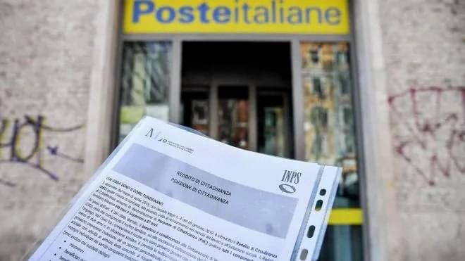 Reddito di cittadinanza, gli ultimi dati Inps: quanti lo hanno ricevuto e gli importiLe rilevazioni dell’Osservatorio su agosto. Circa il 64% delle famiglie destinatarie della misura si trova al Sud e nelle Isole