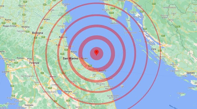 Terremoto nelle Marche, scossa di magnitudo 5.7 al largo di Pesaro